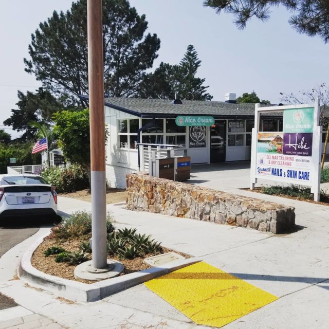 Nice Cream open for business grab some ice cream while its hot! 🔥😏🍨🍧🤤